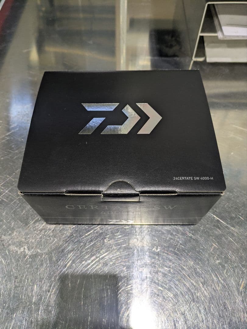 Daiwa ダイワ セルテートsw4000-H 24年モデル スピニングリール