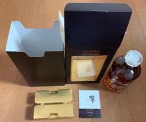 サントリー　響　ジャパニーズハーモニー マスターズセレクト　意匠ボトル700ml