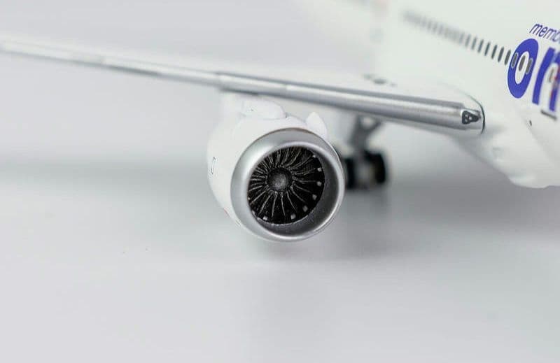 NG MODEL 1/400 JAL 787-9 JA861J 特別塗装機