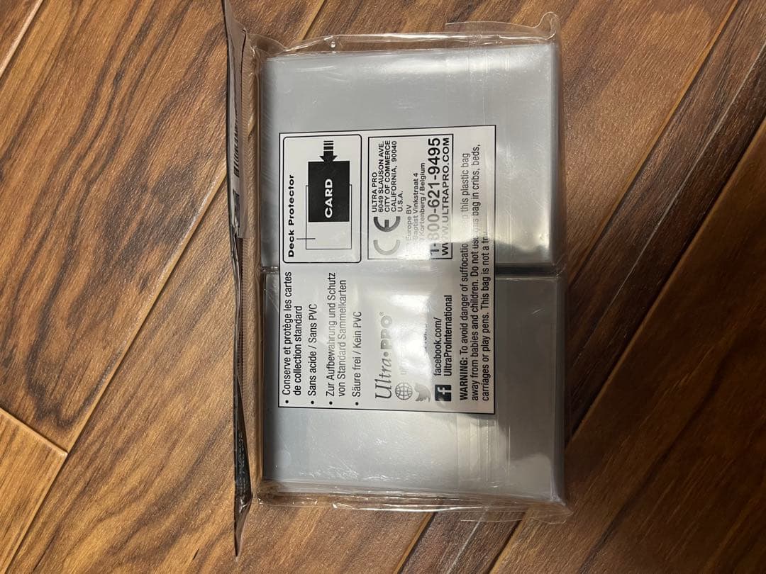 Magic The Gathering マットデッキプロテクター　合計700枚