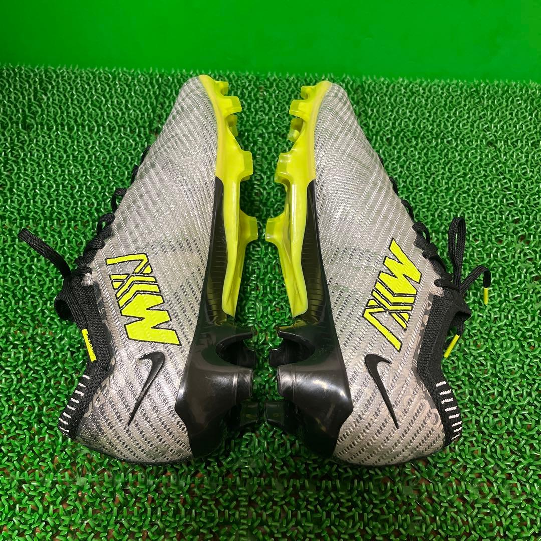 ナイキ サッカースパイク ズーム マーキュリアルヴェイパー15エリートXXVFG