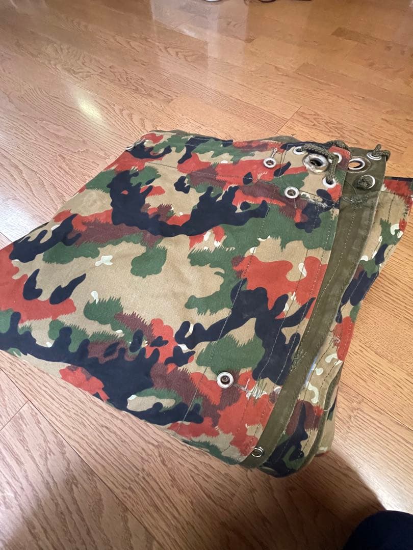 スイス軍幕　4枚　used