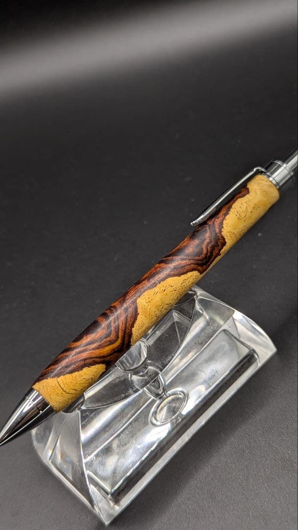 401ペン工房翌檜　極上　デザートアイアンウッド　瘤杢　ツートン　木軸シャーペン