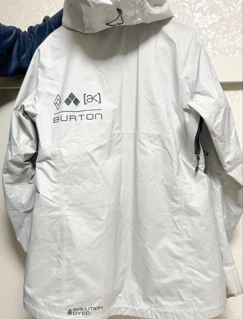 BURTON AKウィメンズ GORE-TEX ジャケット　サイズM