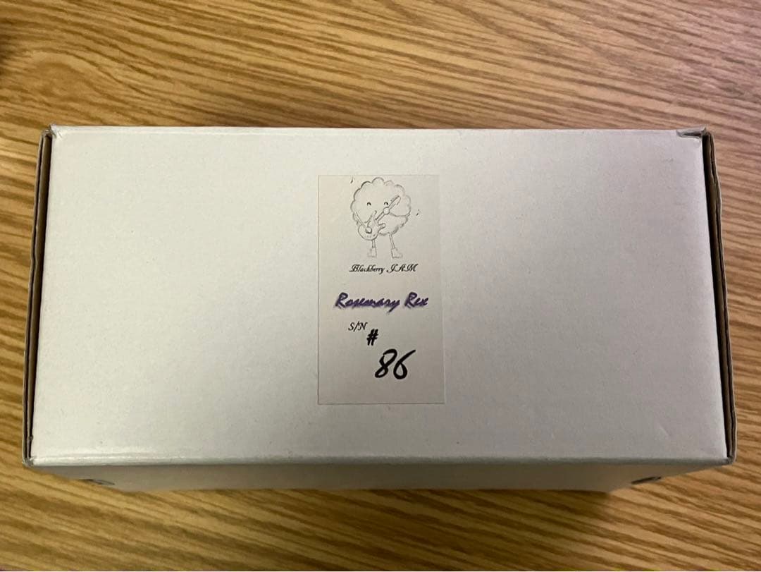 7/31まで出品　Blackberry JAM Rosemary Rex　美品