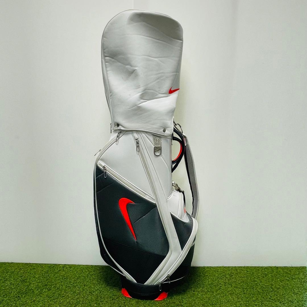 Nike ゴルフキャディバッグ ホワイト/ブラック/レッド