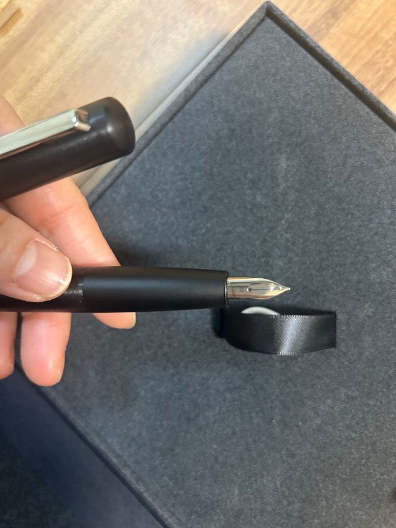 LAMY ブラック 万年筆 専用ケース付き