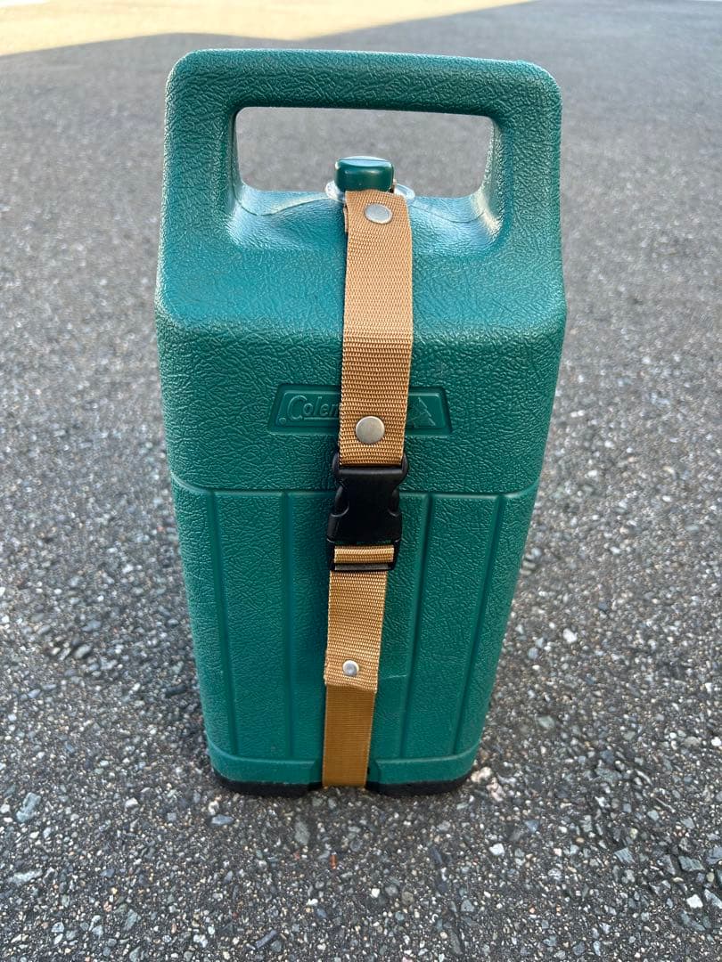 Coleman 286 ケロシン化ランタン　色ベージュ　ケース付き