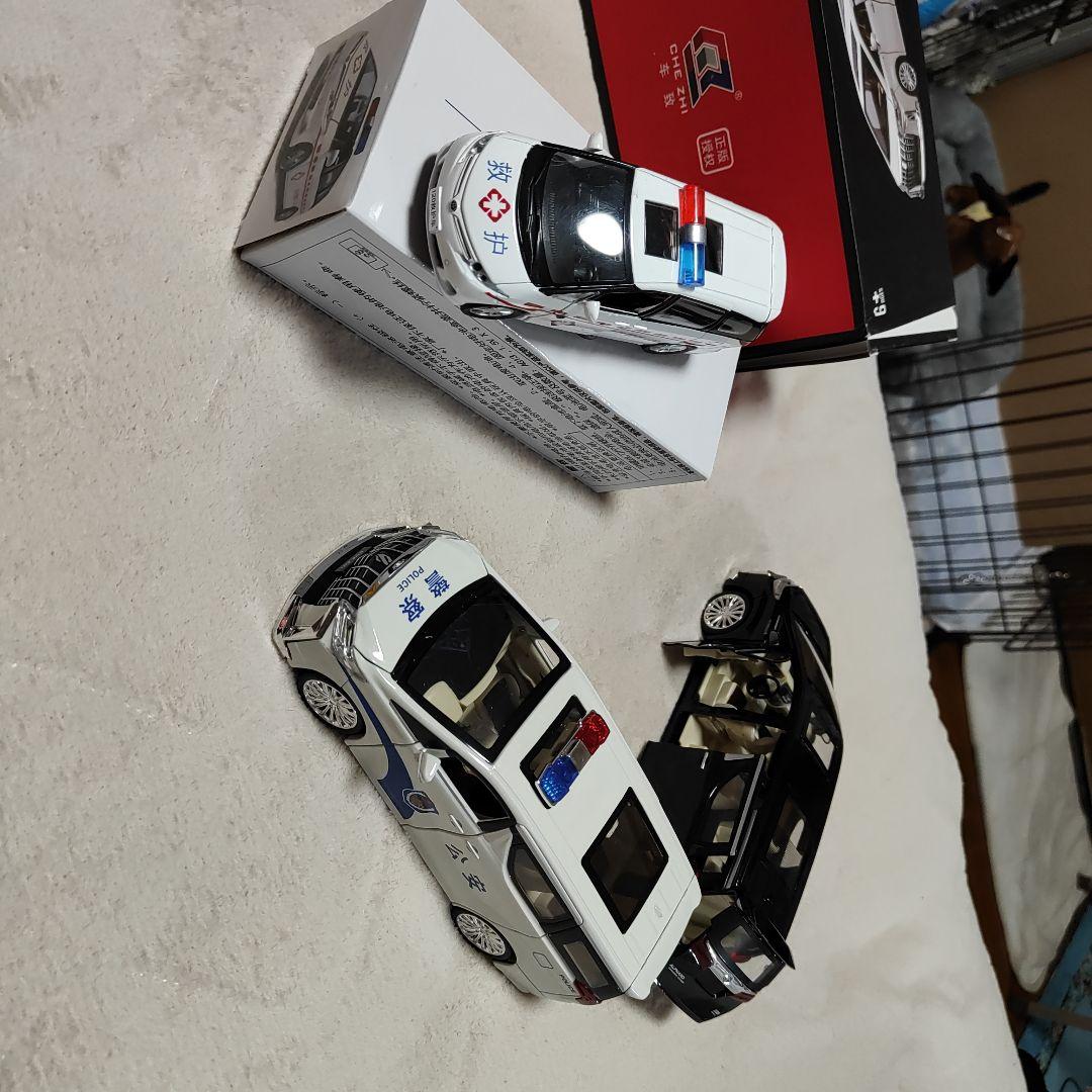 TOYOTAアルファード警察