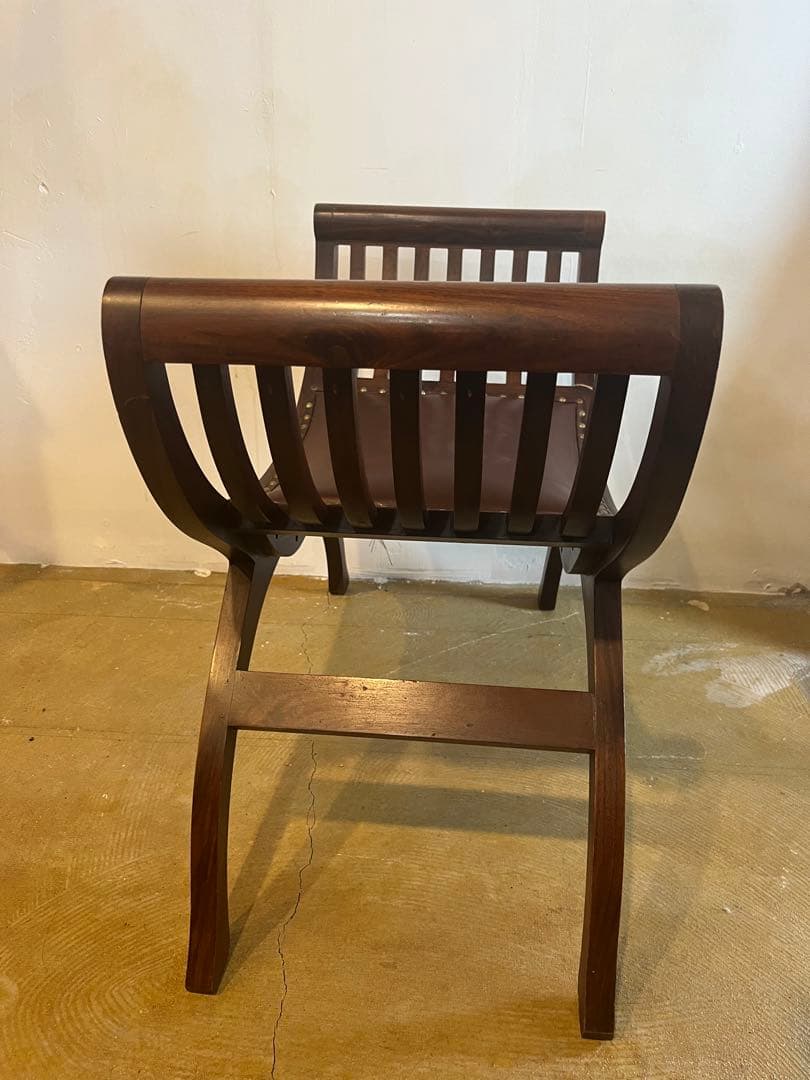 カルティニチェア