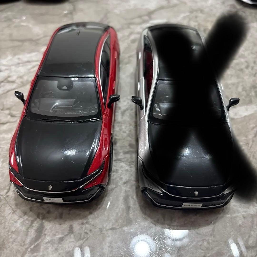 TOYOTAクラウンミニカー 非売品