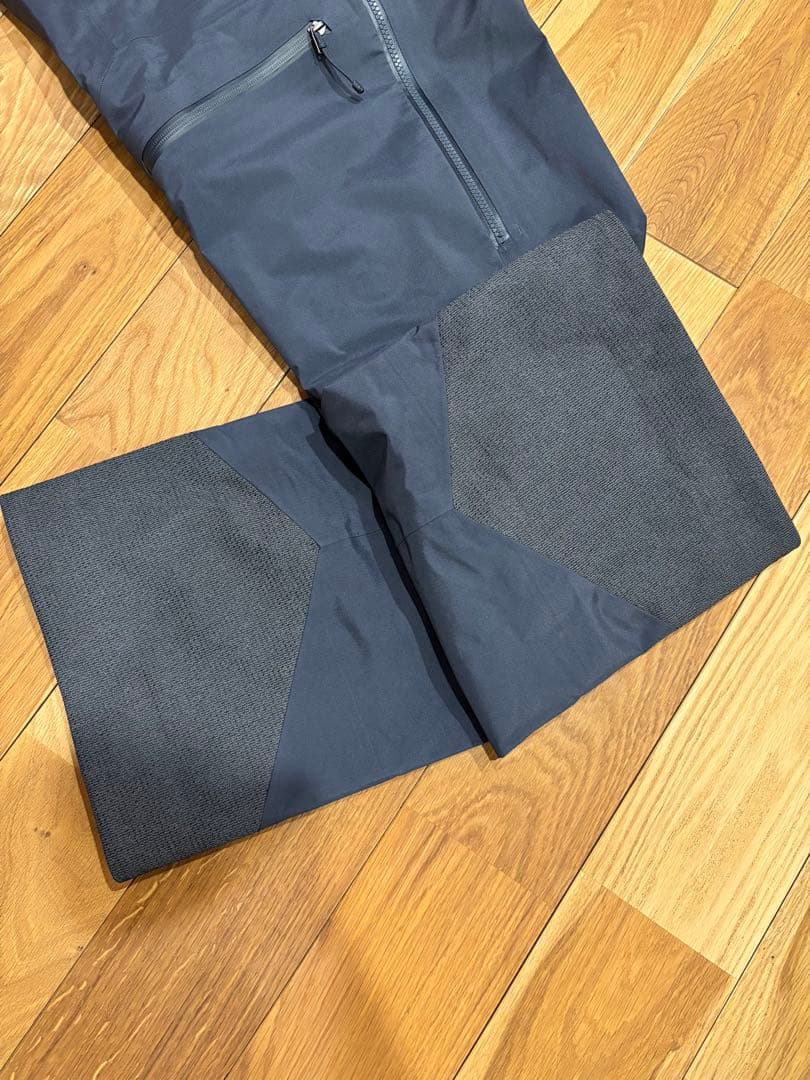 パタゴニア　アントラックドパンツ