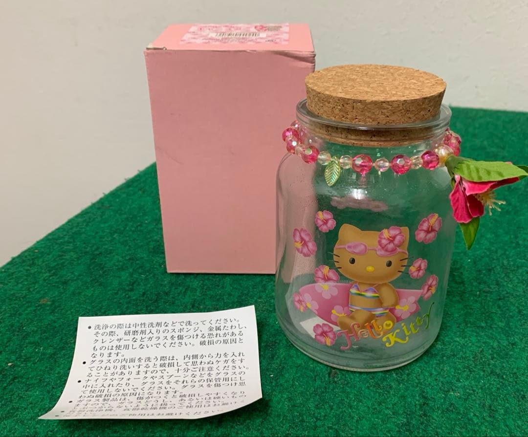 レア　ハローキティ　日焼け　ビキニ　ボード　キャニスター　2002 サンリオ