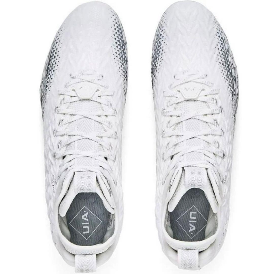 アンダーアーマー 30 スポットライト アメフト スパイク シューズ 銀 靴