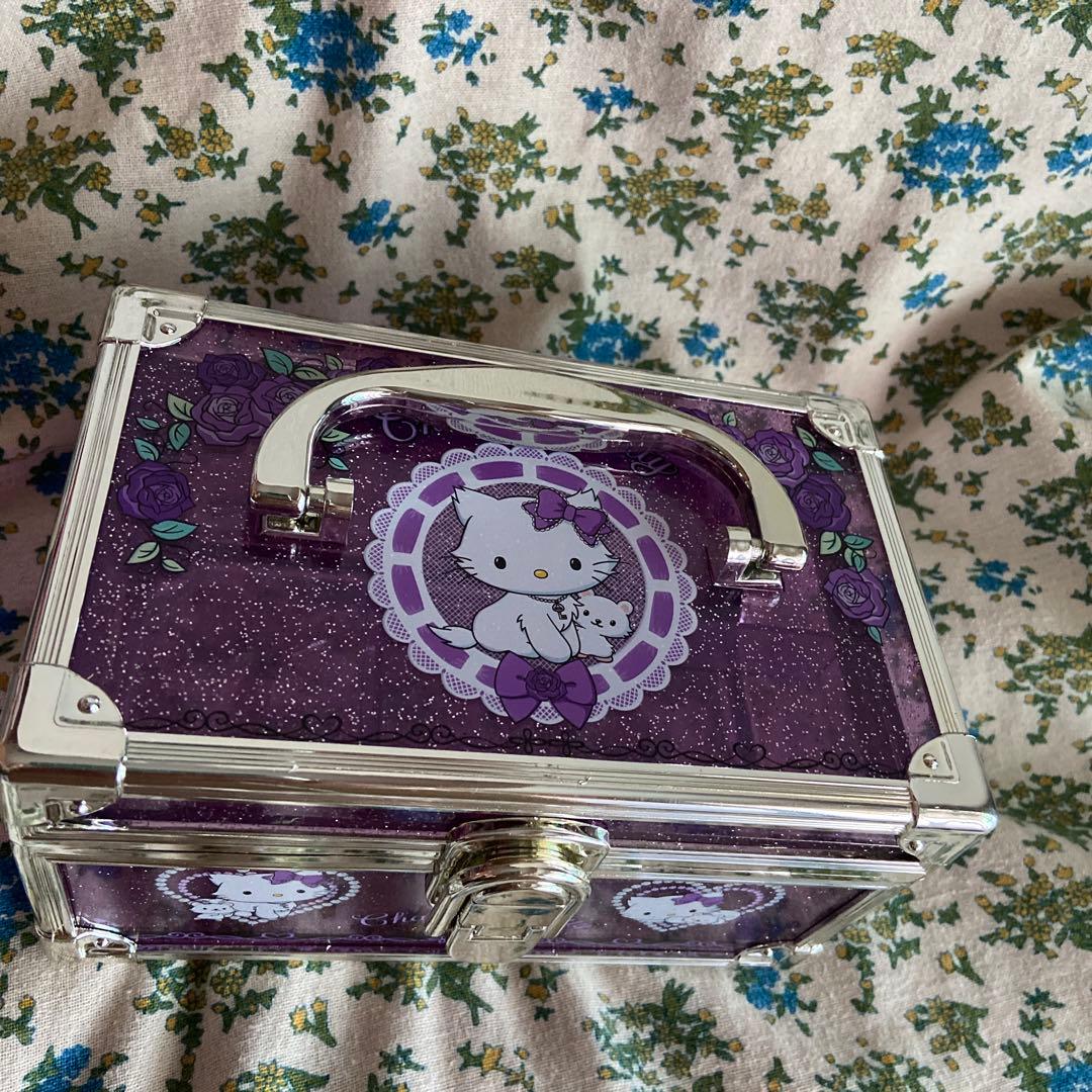 チャーミーキティ♡レトロ　持ち手付き小物入れ　未使用