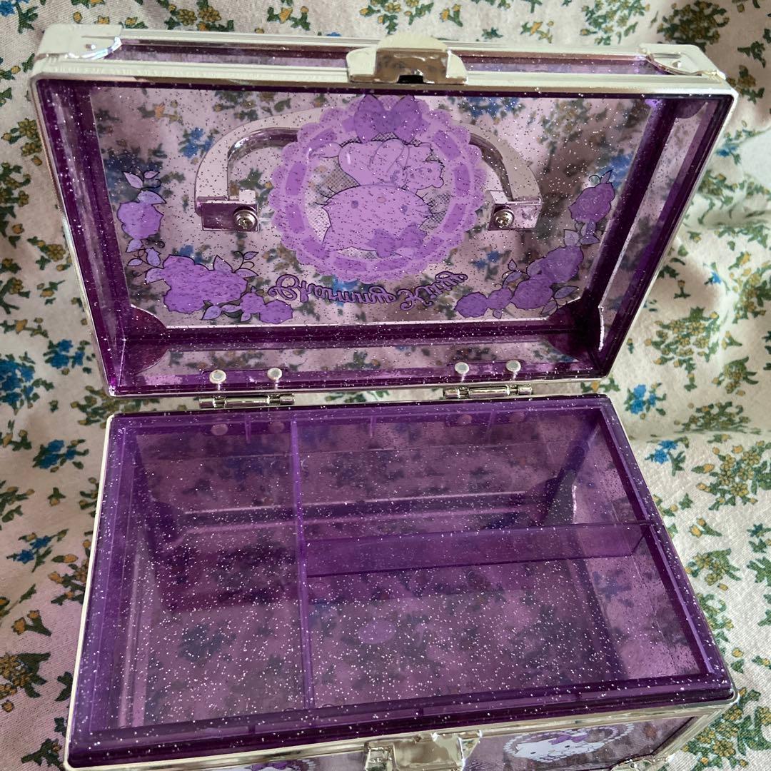 チャーミーキティ♡レトロ　持ち手付き小物入れ　未使用