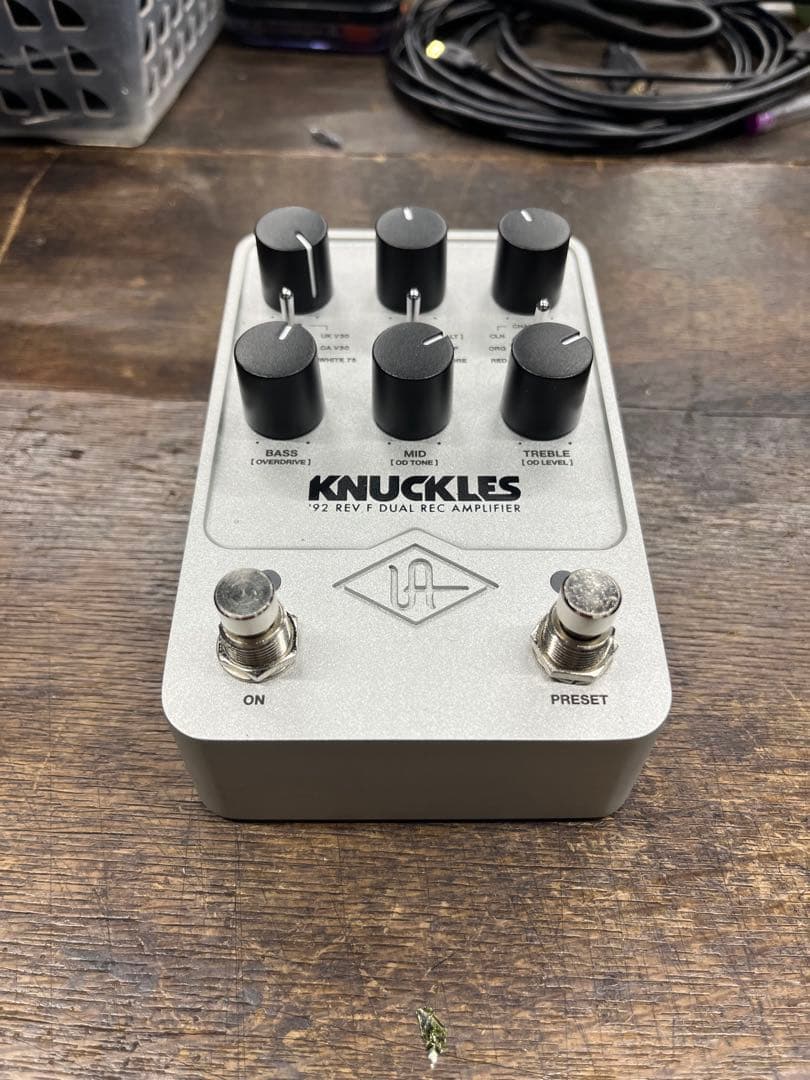 ギター Universal Audio UAFX Knuckles
