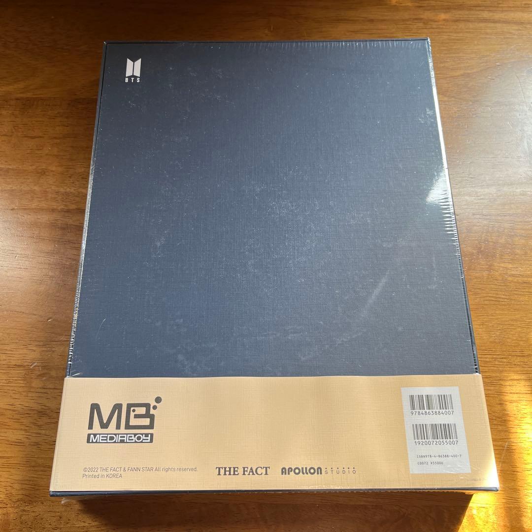 アイドル THE FACT BTS PHOTOBOOK SPECIAL EDITION