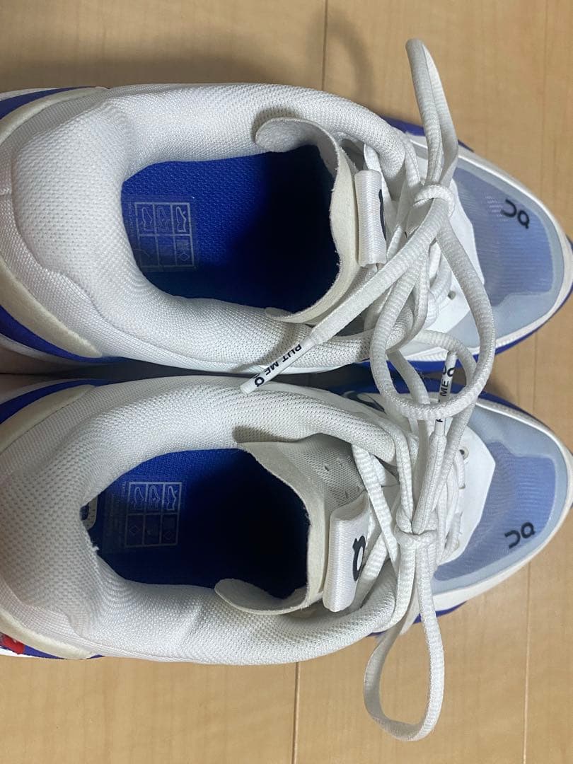 シューズ(男性用) On THE ROGER Pro 2 White/Indigo 27.0cm