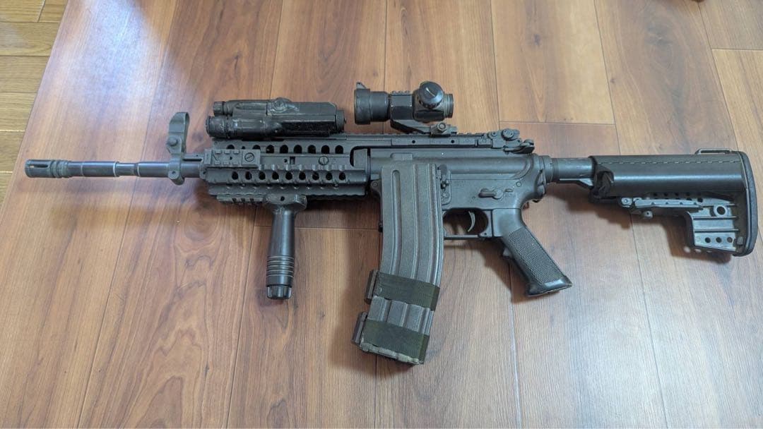 TOKYO MARUI SOPMOD M4 電動ガン