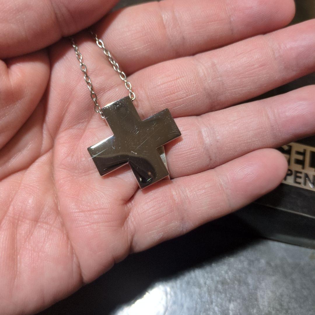 【激レア】エヴァ 葛城ミサト クロスペンダント