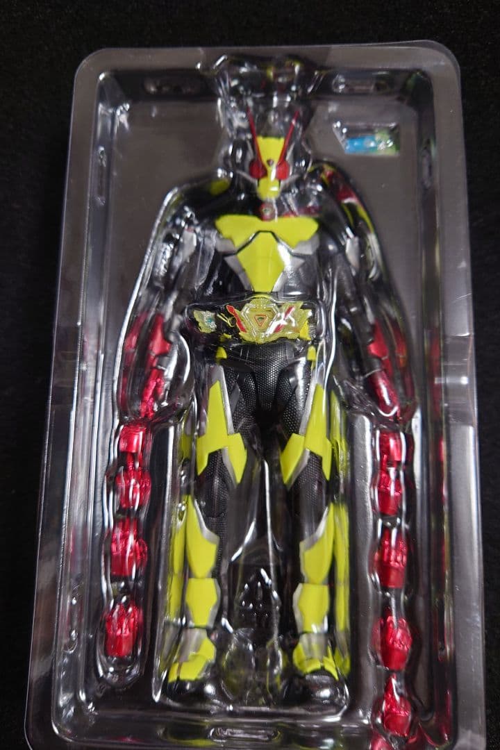 S.H.Figuarts 仮面ライダーゼロツー【開封品】（初期不良対応品）