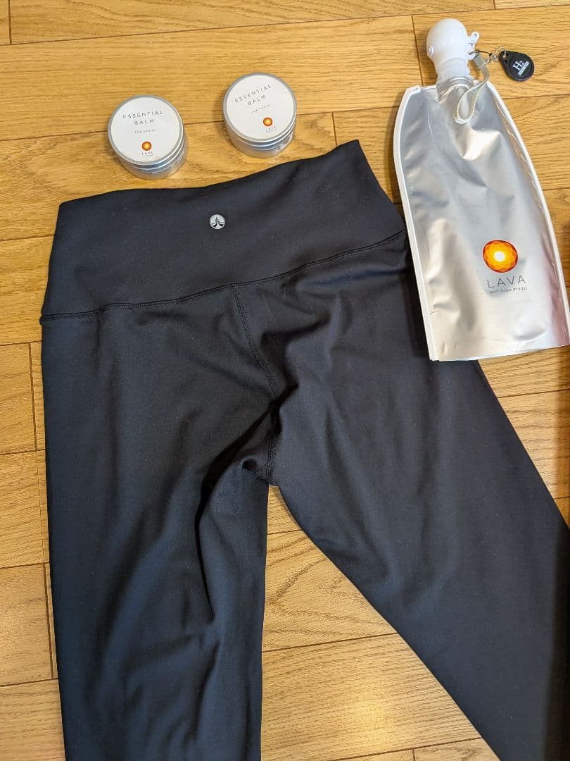 LAVA ピラティス　ホットヨガ　ダイエット