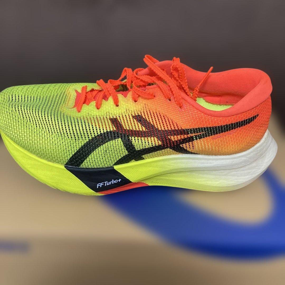 アシックス　メタスピードエッジパリ　25cm