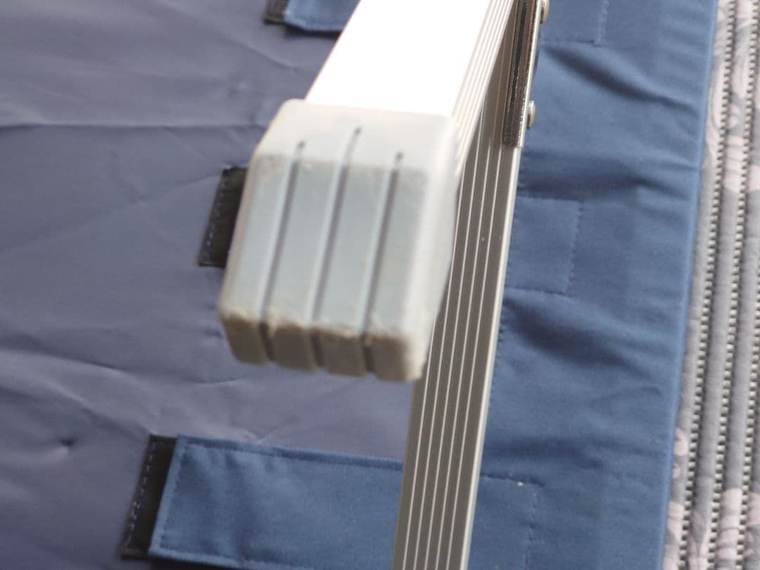 mont-bell フォールディングフィールドコット　キャンプ　アウトドア