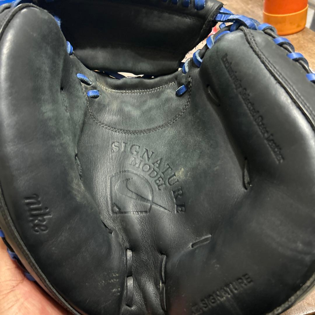 Nike キャッチャーミット　黒/青　城島モデル　軟式