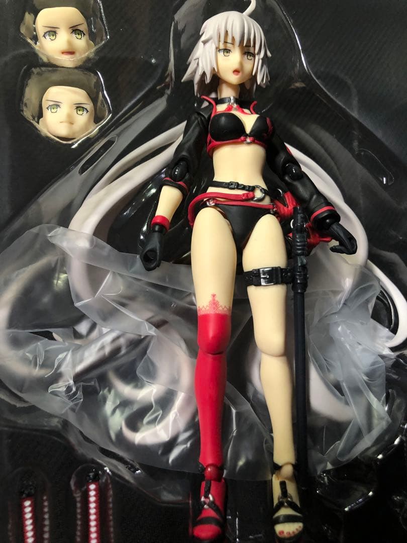 ジャンヌ オルタ　水着　figma　fgo