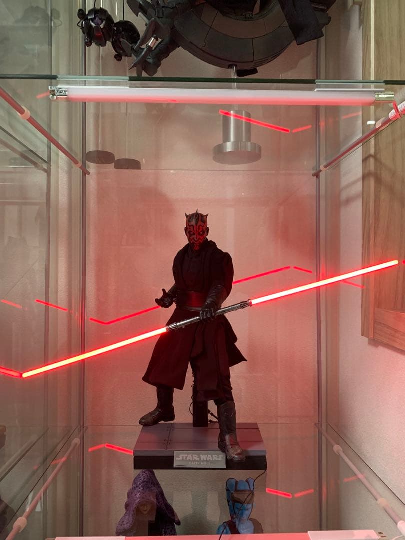 ホットトイズ　1/6スケールダースモール　カスタムライトセーバー