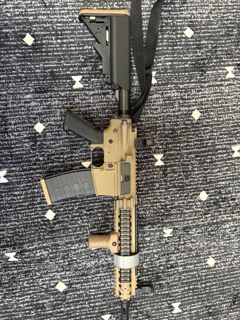 東京マルイ　電動ガン　m4