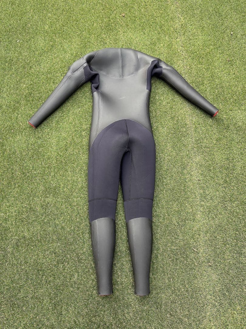 AQUAα セミドライスーツ　MLW