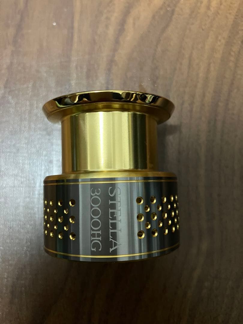 シマノ　10ステラ3000HG スプール　未使用