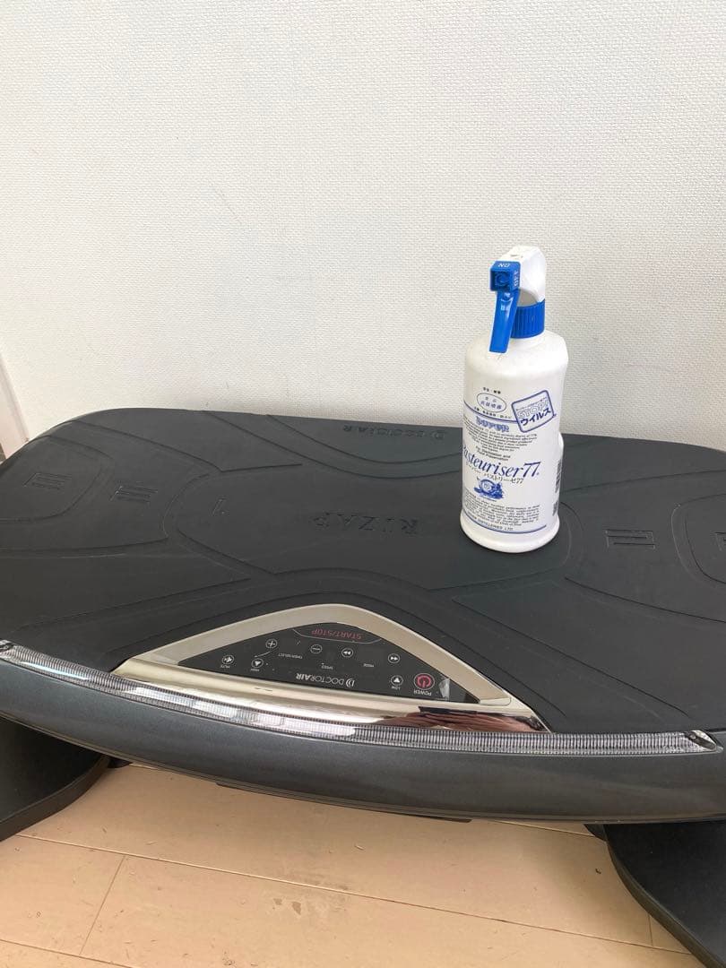 ドクターエア　DoctorAir ライザップ　振動マシン　バランスボード