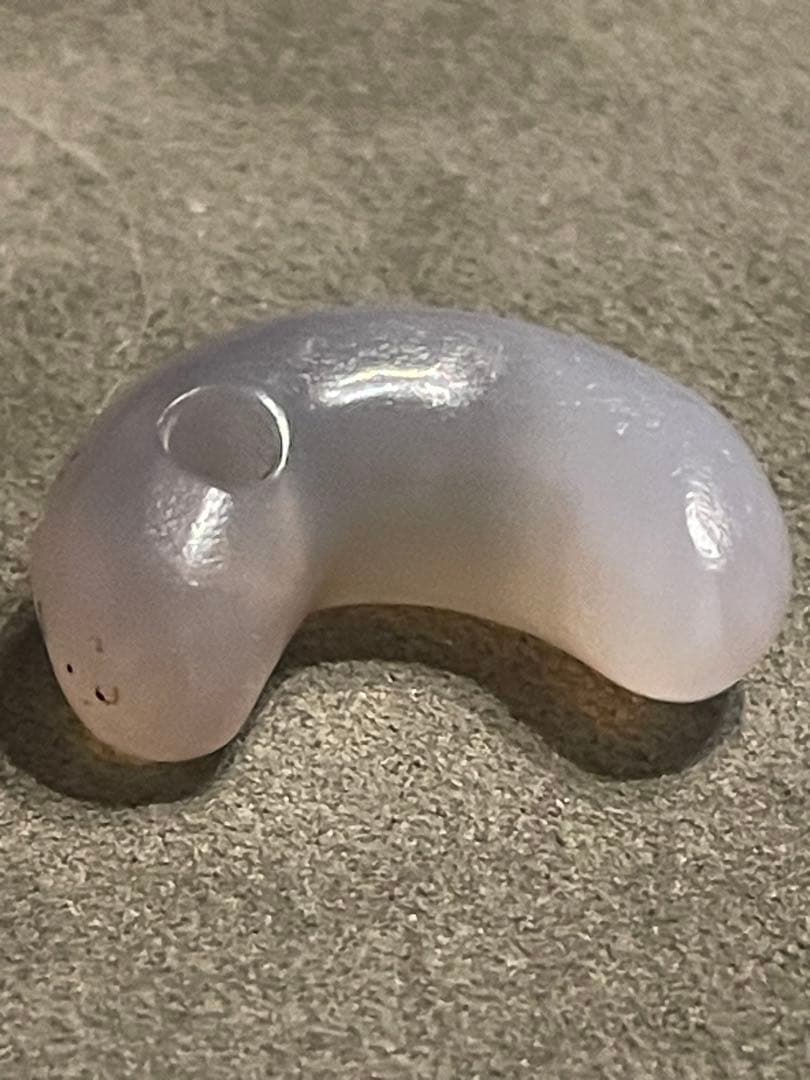 古墳時代　瑪瑙製勾玉