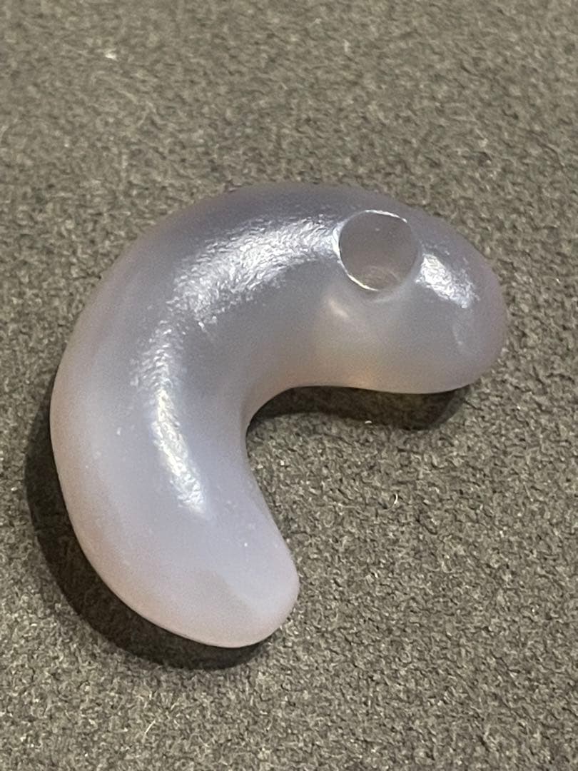 古墳時代　瑪瑙製勾玉