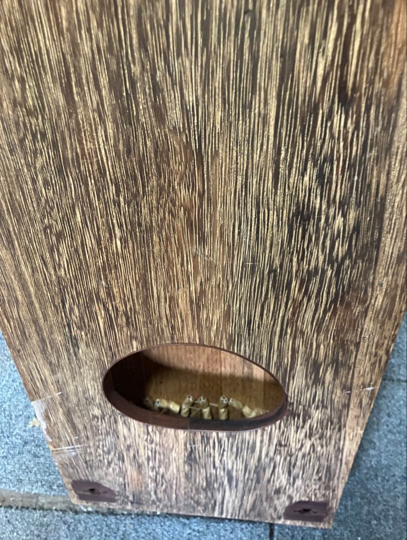 13弦 筝 並甲 すだれ彫り 甲に琴柱の倒れた