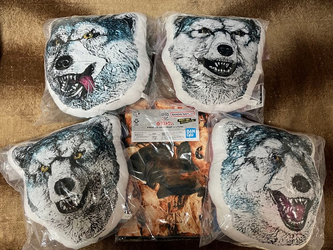 マンウィズ　一番くじ　クッション4種 タオル