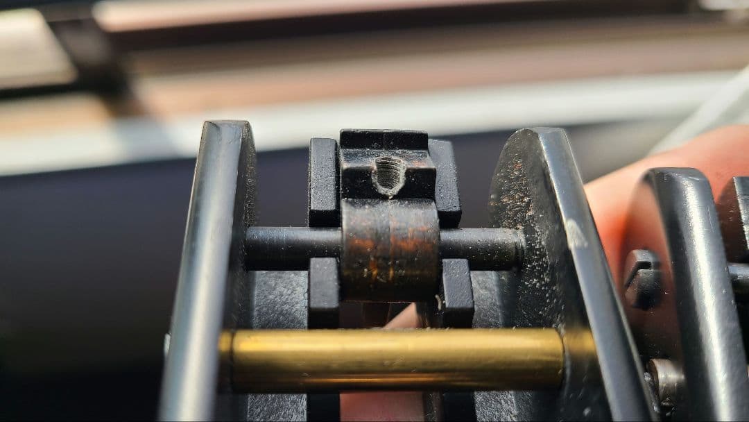 ジャンク 華山マッドマックスダブルバレルショットガンシェル２個付きエアガン18禁