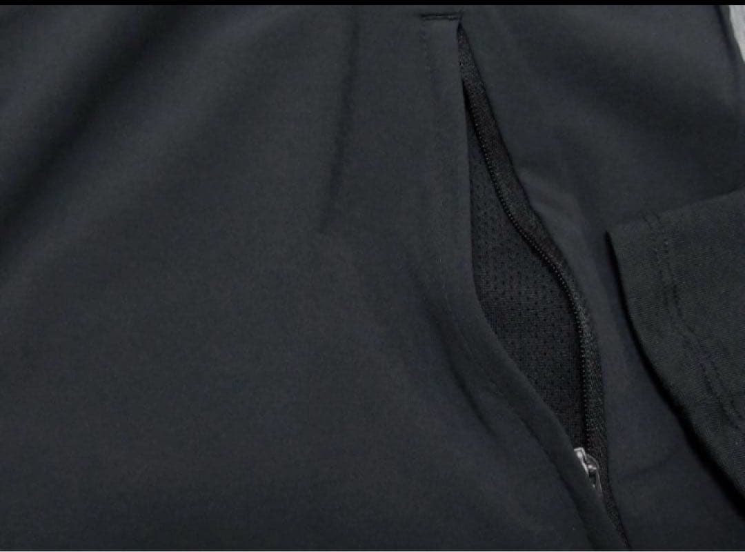 新品★ナイキランニングジャケット ディビジョン ウインドブレーカー★M