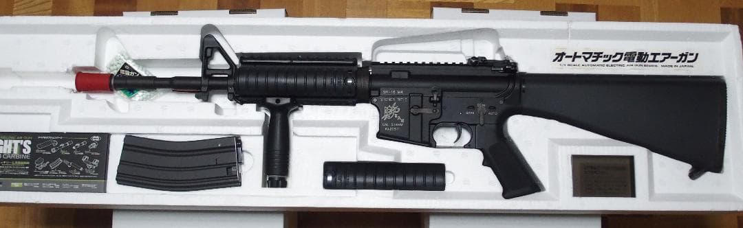 東京マルイ KNIGHT'S SR-16 M4 カービン 電動ガン ナイツ