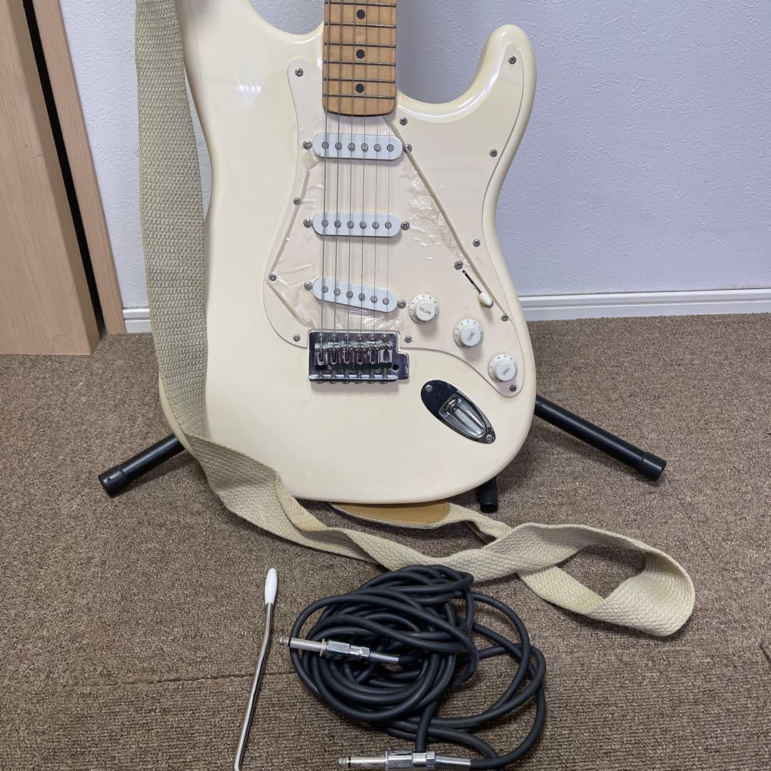 美品Fender Stratocaster アイボリー