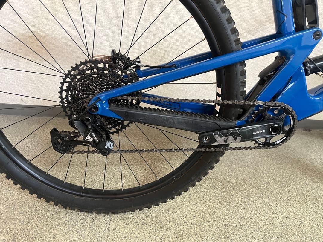 SANTA CRUZ HIGHTOWERサイズM