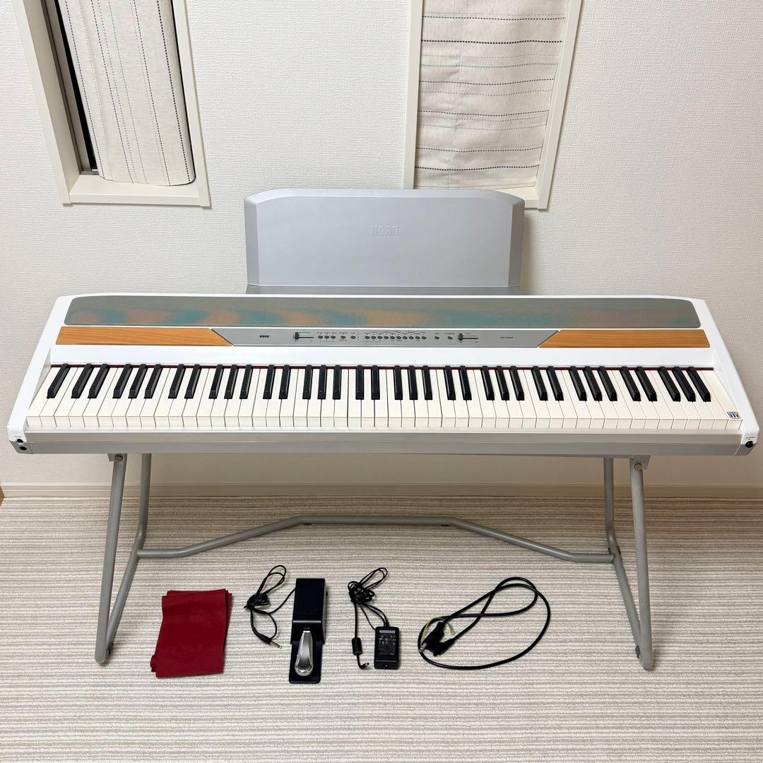〚美品〛✦KORG 電子ピアノ SP-250 スタンド・ペダル付 2010年製✦