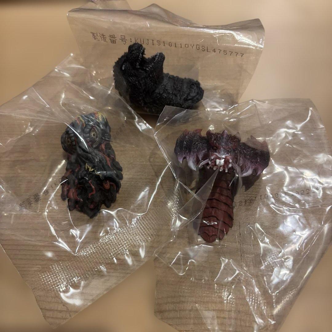 一番くじ　ゴジラ　怪獣乱舞　荒ぶるモノ　D賞　メカゴジラ　＋　E賞おまけ付き