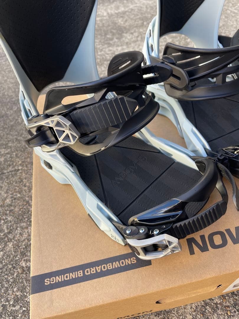 SALOMON DISTRICT STERLING BLUE （S）保証あり