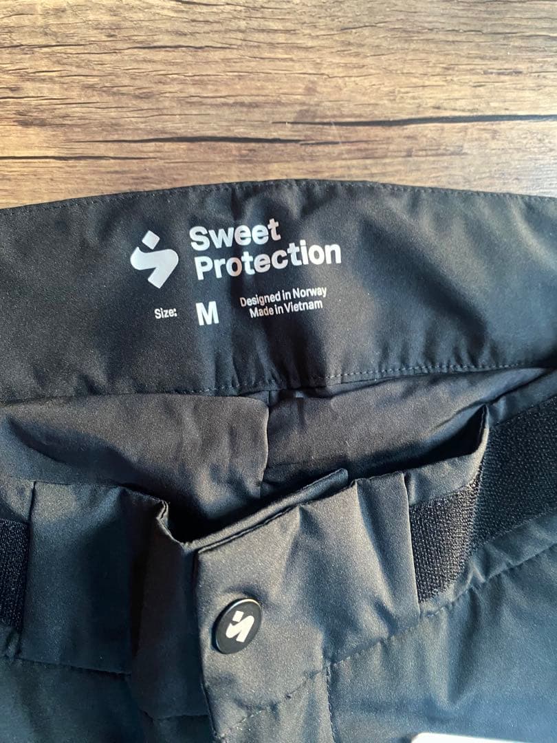 新品　Sweet Protection Crusader GTX