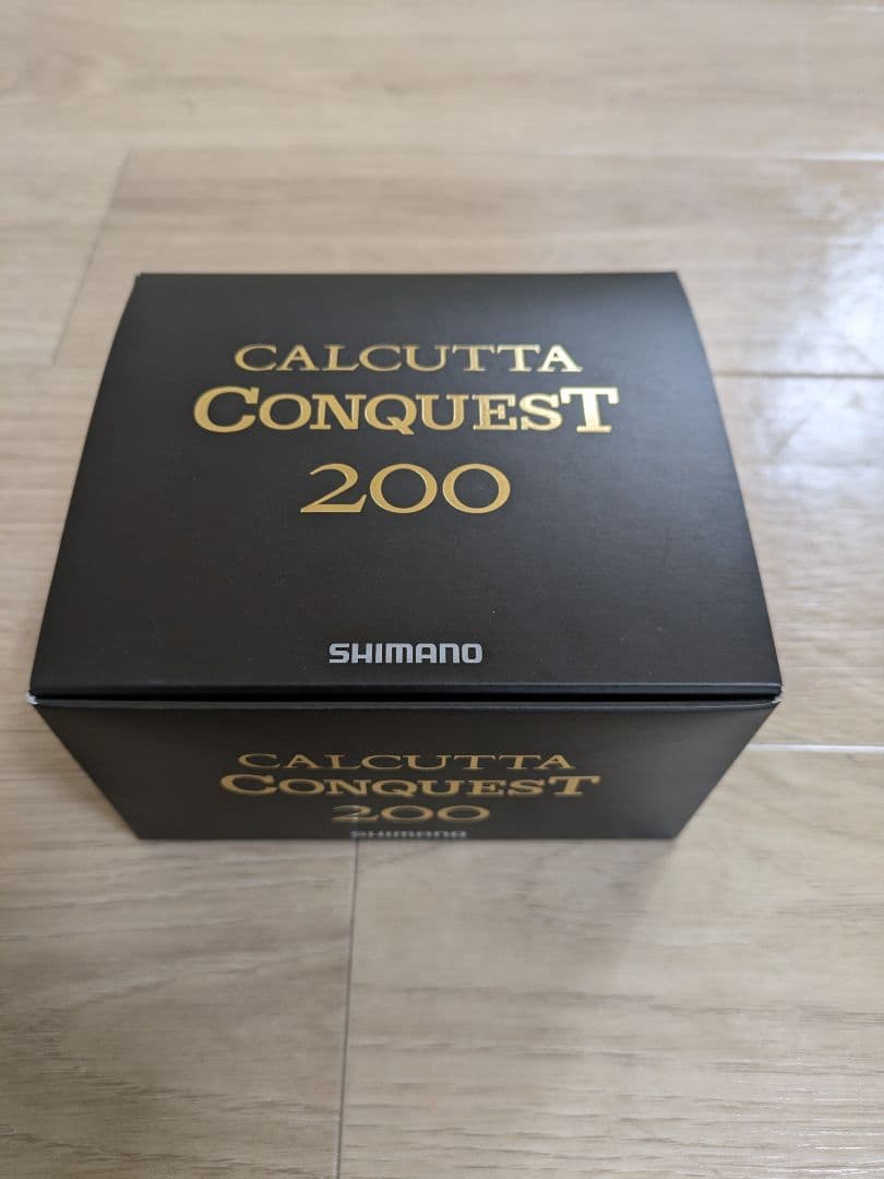 新品☆未使用　シマノ 21 カルカッタコンクエスト 200 ベイトリール